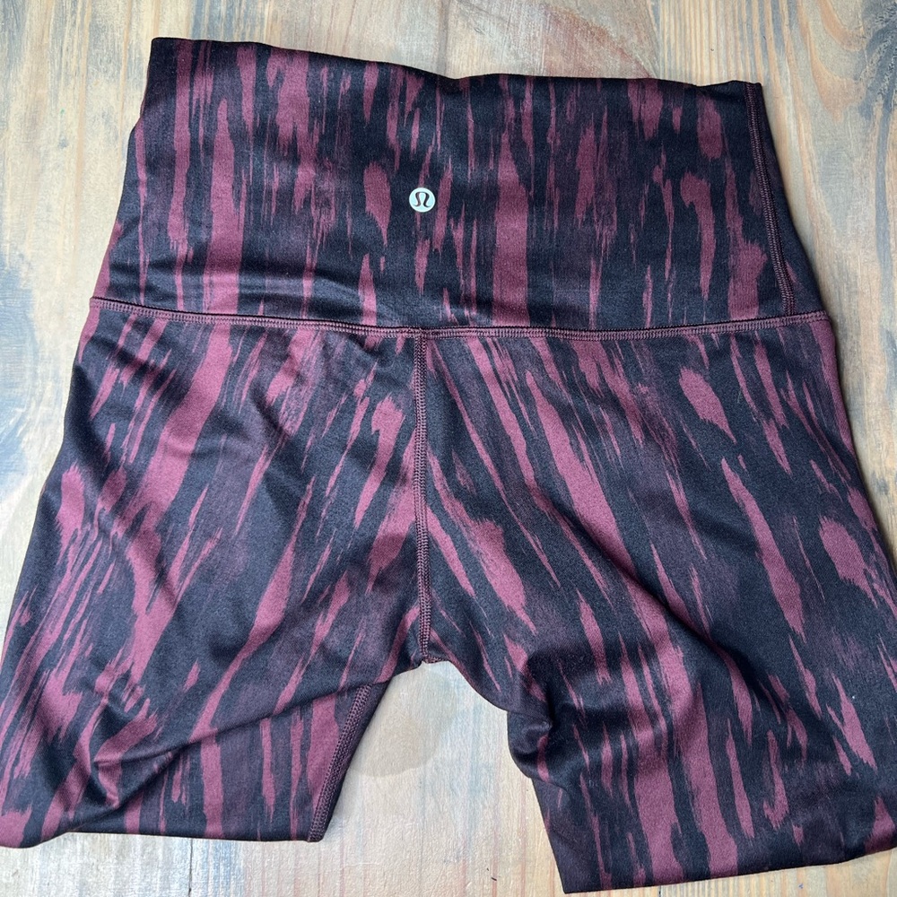 Lululemon wunder under pant hi-rise full on Luon
